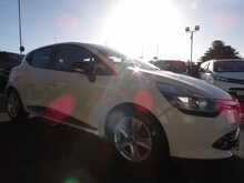 Renault Clio TCe Dynamique MediaNav - U10695