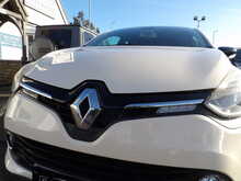 Renault Clio TCe Dynamique MediaNav - U10695