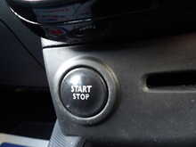 Renault Clio TCe Dynamique MediaNav - U10695