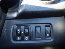 Renault Clio TCe Dynamique MediaNav - U10695