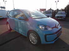 Volkswagen up! Move up! - U10696