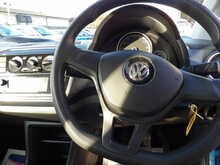 Volkswagen up! Move up! - U10696