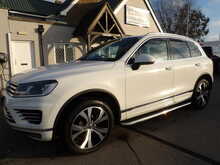 Volkswagen Touareg TDI V6 BlueMotion Tech R-Line - U10697