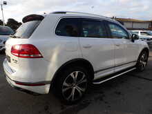 Volkswagen Touareg TDI V6 BlueMotion Tech R-Line - U10697