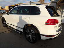 Volkswagen Touareg TDI V6 BlueMotion Tech R-Line - U10697