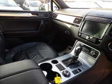 Volkswagen Touareg TDI V6 BlueMotion Tech R-Line - U10697