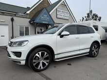 Volkswagen Touareg TDI V6 BlueMotion Tech R-Line - U10697