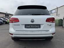 Volkswagen Touareg TDI V6 BlueMotion Tech R-Line - U10697