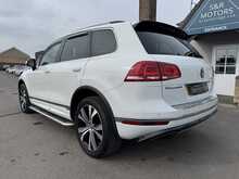 Volkswagen Touareg TDI V6 BlueMotion Tech R-Line - U10697