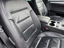 Volkswagen Touareg TDI V6 BlueMotion Tech R-Line - U10697