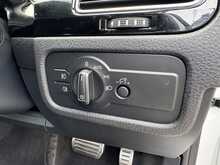 Volkswagen Touareg TDI V6 BlueMotion Tech R-Line - U10697