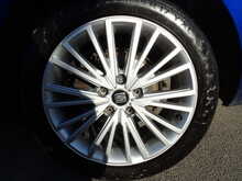 SEAT Leon TSI XCELLENCE Lux - U10701