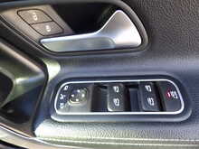 Mercedes-Benz A Class A35 AMG - U10702