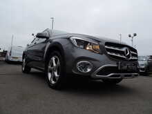 Mercedes-Benz GLA GLA200 Sport - U10705