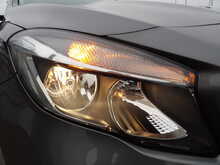 Mercedes-Benz GLA GLA200 Sport - U10705