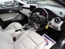 Mercedes-Benz GLA GLA200 Sport - U10705