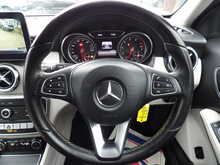 Mercedes-Benz GLA GLA200 Sport - U10705