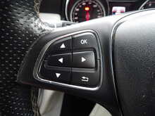 Mercedes-Benz GLA GLA200 Sport - U10705