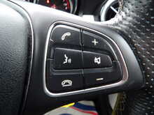 Mercedes-Benz GLA GLA200 Sport - U10705