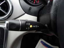 Mercedes-Benz GLA GLA200 Sport - U10705