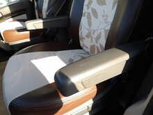 Peugeot Bailey Approach Autograph 765 - U10710