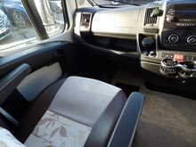 Peugeot Bailey Approach Autograph 765 - U10710