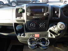 Peugeot Bailey Approach Autograph 765 - U10710