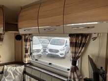 Peugeot Bailey Approach Autograph 765 - U10710