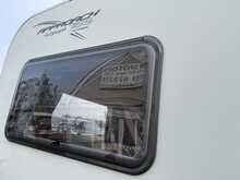 Peugeot Bailey Approach Autograph 765 - U10710