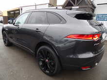 Jaguar F-PACE P300 R-Sport - U10715