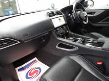 Jaguar F-PACE P300 R-Sport - U10715