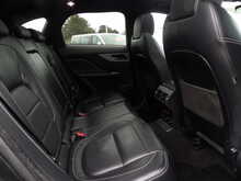 Jaguar F-PACE P300 R-Sport - U10715