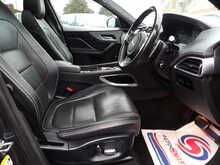 Jaguar F-PACE P300 R-Sport - U10715