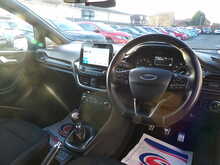 Ford Fiesta T EcoBoost ST-Line - U10720