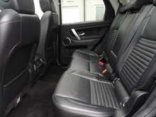 Land Rover Discovery Sport D200 MHEV SE - U10726