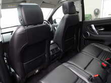 Land Rover Discovery Sport D200 MHEV SE - U10726