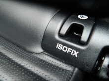 Land Rover Discovery Sport D200 MHEV SE - U10726