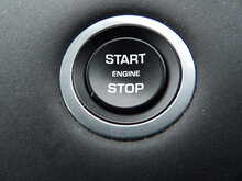 Land Rover Discovery Sport D200 MHEV SE - U10726