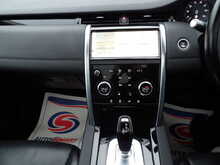 Land Rover Discovery Sport D200 MHEV SE - U10726