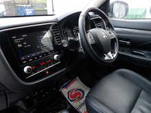 Mitsubishi Outlander MIVEC Exceed - U10732