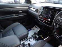 Mitsubishi Outlander MIVEC Exceed - U10732