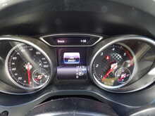 Mercedes-Benz A Class A200d AMG Line - U10735