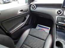 Mercedes-Benz A Class A200d AMG Line - U10735