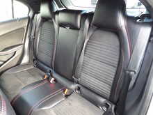 Mercedes-Benz A Class A200d AMG Line - U10735