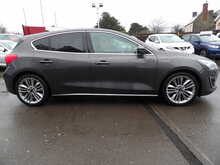 Ford Focus EcoBlue Vignale - U10736