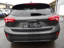 Ford Focus EcoBlue Vignale - U10736