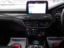 Ford Focus EcoBlue Vignale - U10736