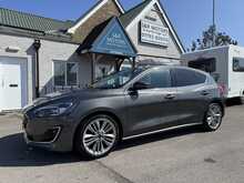 Ford Focus EcoBlue Vignale - U10736