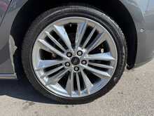 Ford Focus EcoBlue Vignale - U10736