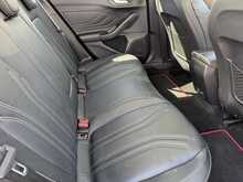 Ford Focus EcoBlue Vignale - U10736
